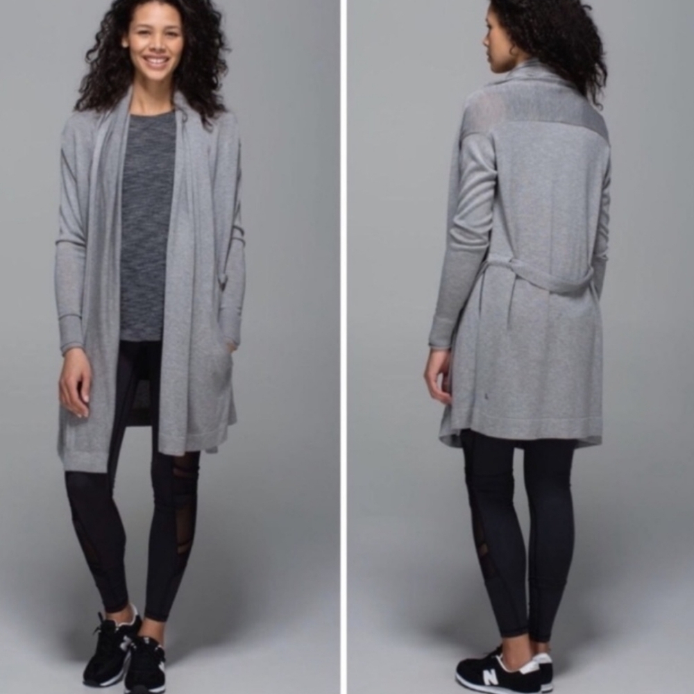 LULULEMON / 10 / Women's Satnam Tie Wrap Split Sides Cardigan Sweater - Grey